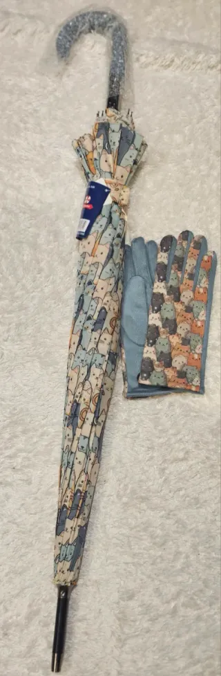 Paraguas y guantes con estampado de gatos