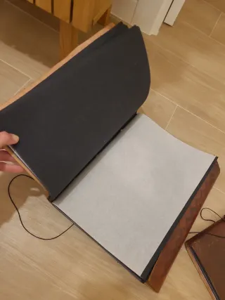 Conjuntos de cuadernos de piel con diseño grabados