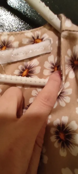 Vestido mini flores tirantes plisado