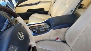 Lexus LS 600h