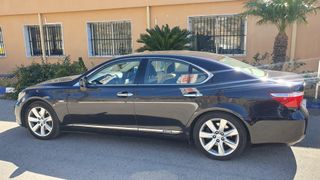 Lexus LS 600h