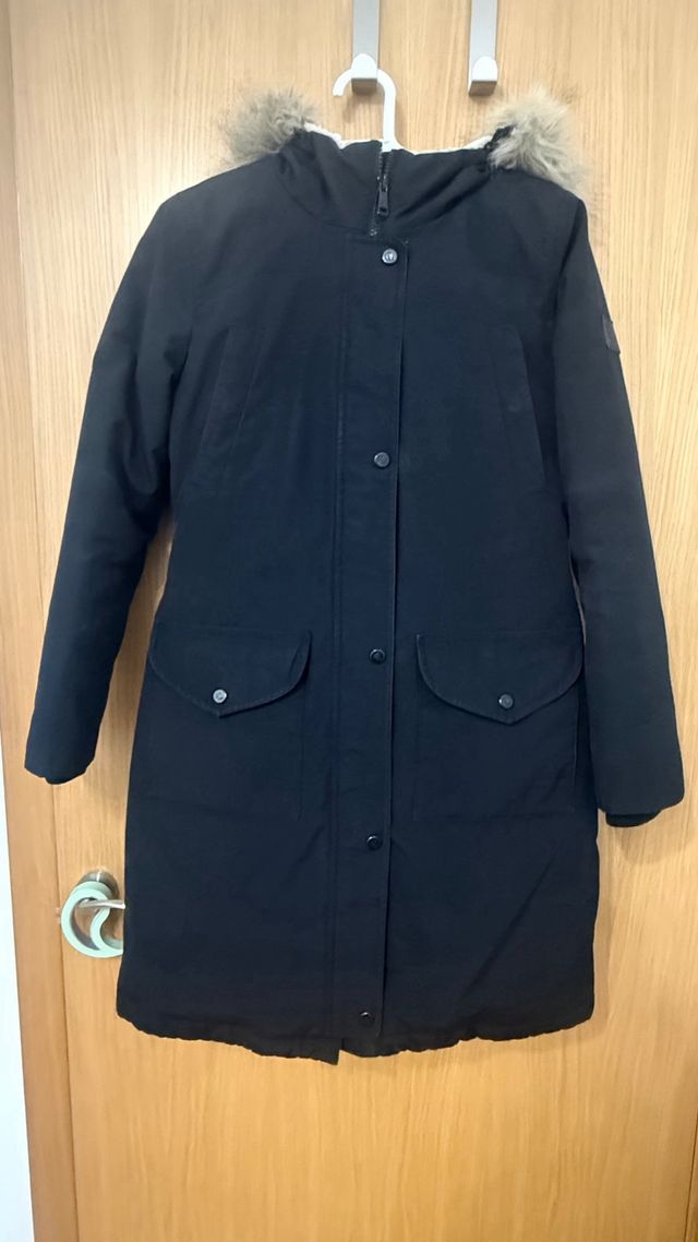 Abrigo Ralph Lauren negro con capucha