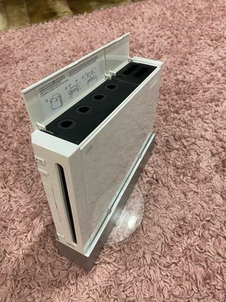 Consola Wii con mandos y 2 juegos