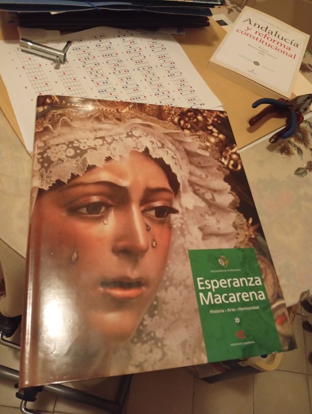 Enciclopedia la Macarena 3 volumenes