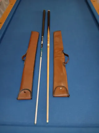 Tacos de billar con fundas