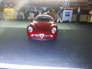 Alfa Romeo 8C Competición Burago Rojo 1/18
