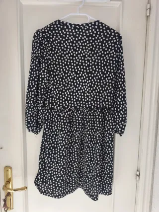 Vestido corto de lunares