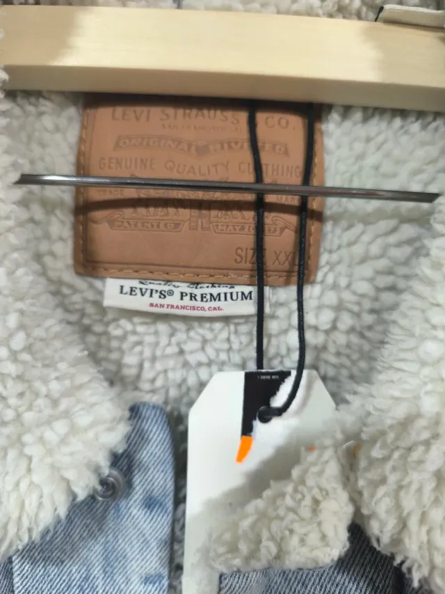 Chaqueta Levi's tejana forrada