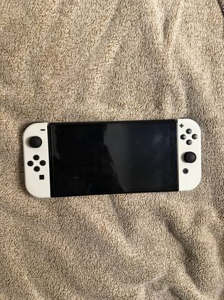 Nintendo Switch OLED + Ezio Collection