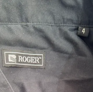 Camisa Negra Roger Cuello Mao, tela antimanchas