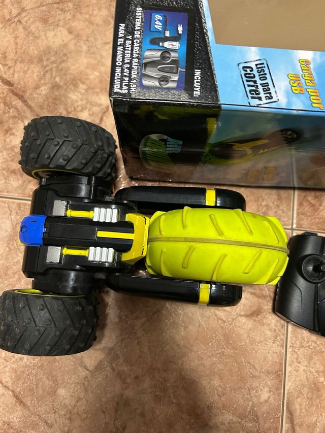 Coche teledirigido 6.4V USB