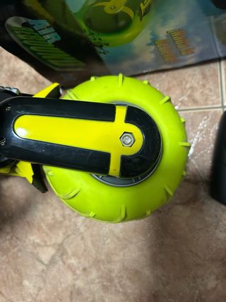 Coche teledirigido 6.4V USB