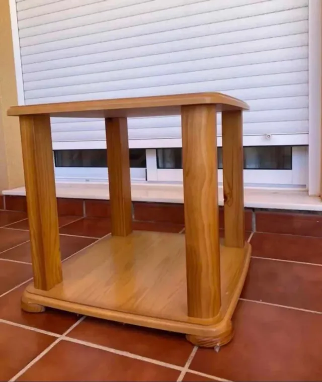 Mesa auxiliar madera maciza