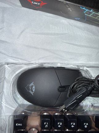 Pack Teclado y Ratón Gaming Trust Azor