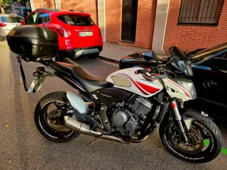 Honda Hornet 600 – Model 2010 (CB600F)