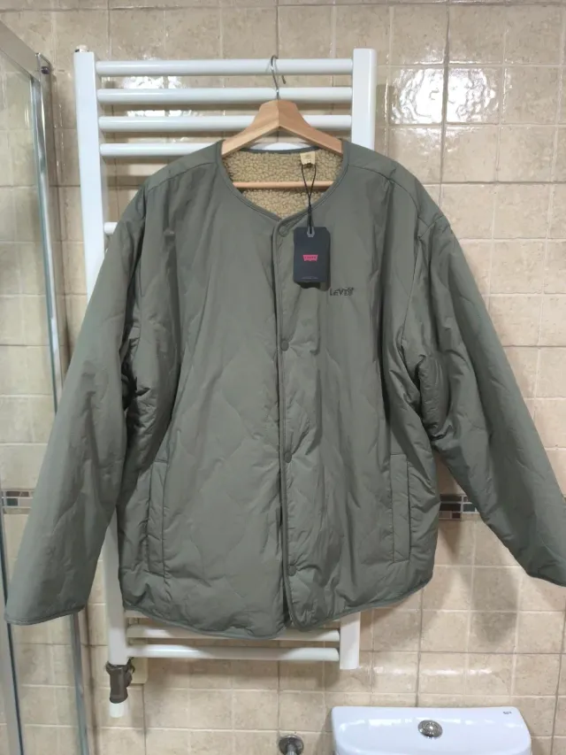 Chaqueta Levi's Bomber Verde Oliva Talla XL