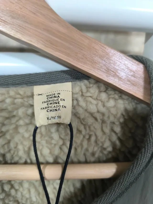 Chaqueta Levi's Bomber Verde Oliva Talla XL