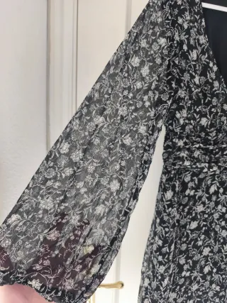 Vestido corto estampado floral