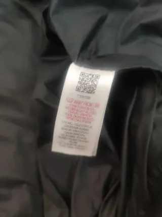 Abrigo Technicals Negro Talla S