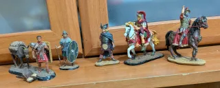 Figure storiche di soldatini in piombo