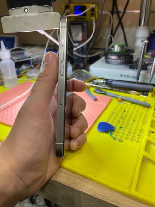 iPhone 15 Pro Silver