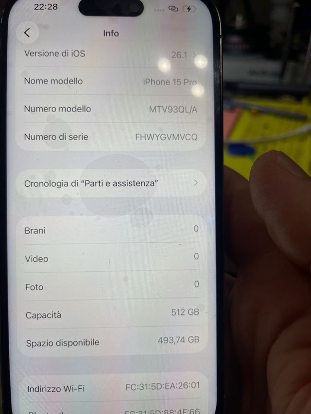 iPhone 15 Pro Silver