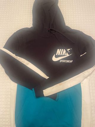 Sudadera Nike Negra y Turquesa