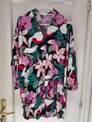 Vestido camisero estampado floral