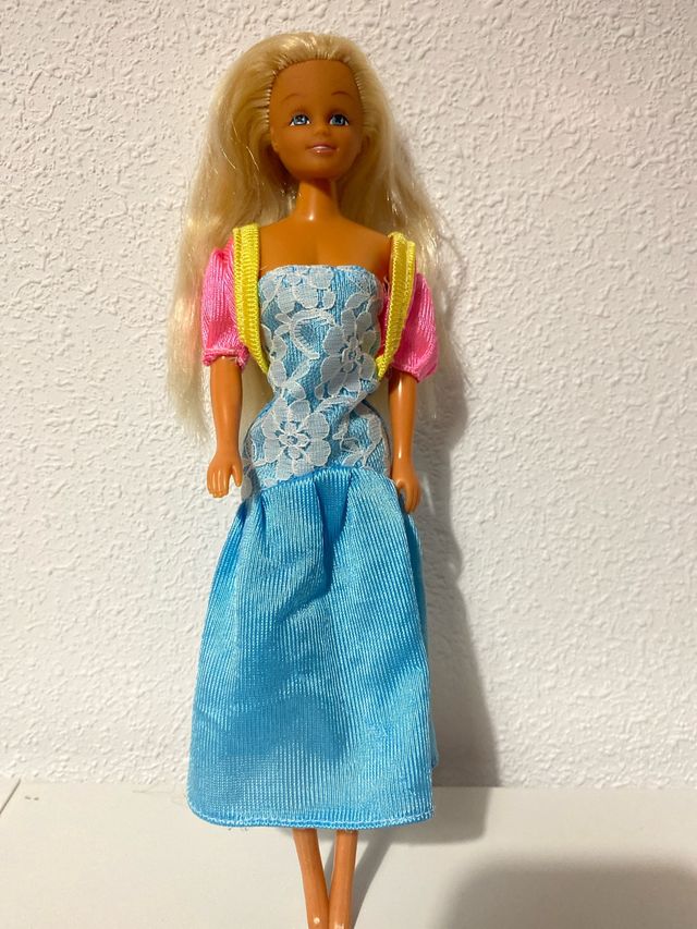 Muñeca Nancy Vestido Azul