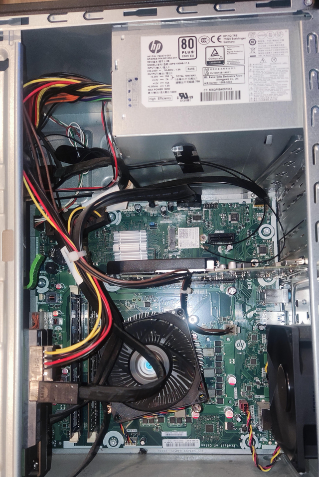 HP Pavilion 550-270NS, i5-6400, 12GB, 1TB, GTX 745