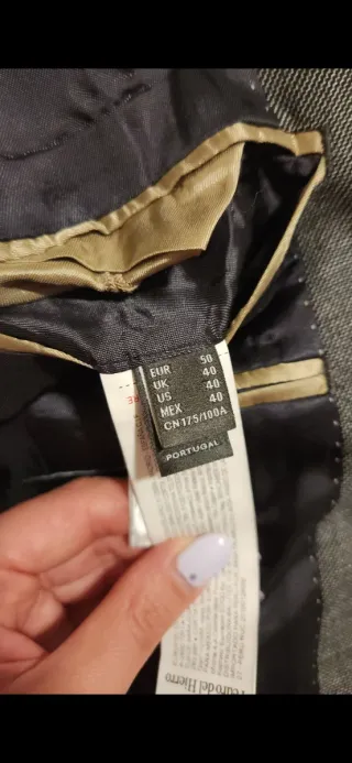 Traje de caballero Pedro del Hierro.