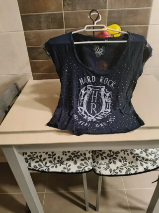 Camiseta Hard Rock Talla XS