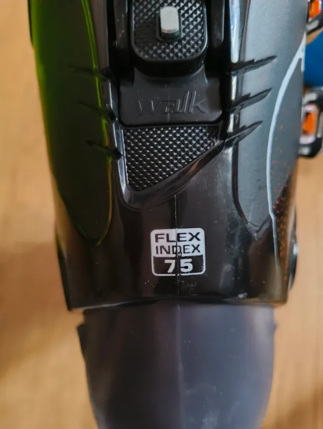 Botas de esquí + Casco + Bolsa