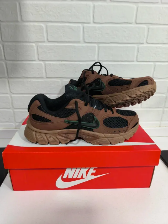 Nike V5 RNR Marrón Verde