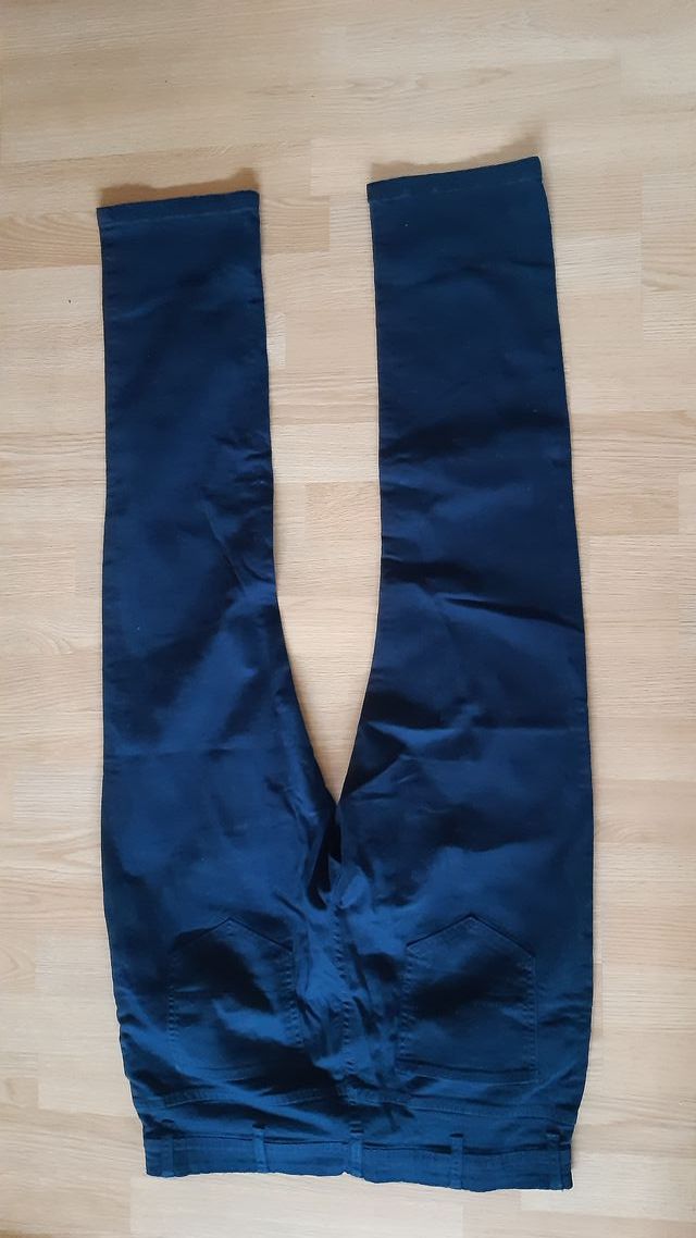Pantalón vaquero azul marino