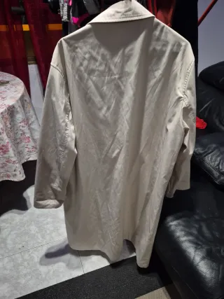 Chaqueta larga Zara beige