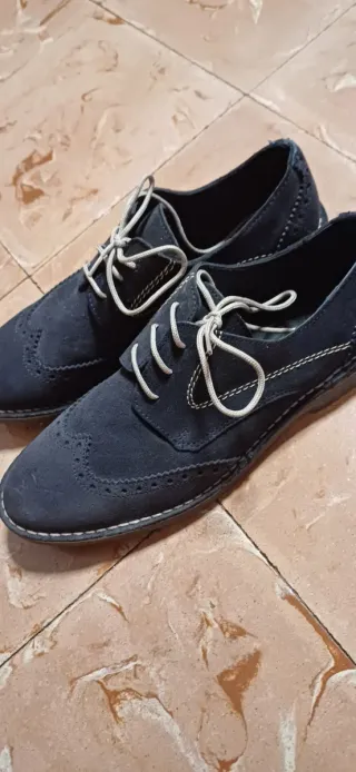 Zapatos de piel azul talla 41