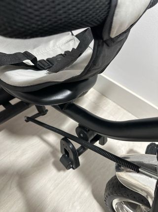 Triciclo para bebé con toldo y manillar