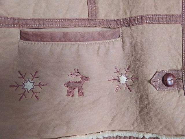 Cazadora beige con forro de borreguito