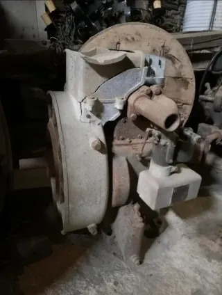 Motor Agrícola Centauro B-12 12 CV