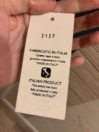 Capa verde botella cuello alto botones