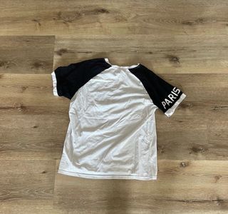 Maglietta Paris prezzo affare ottime condizioni