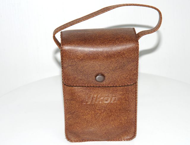 Funda Nikon SS-7 y Manual SB-10