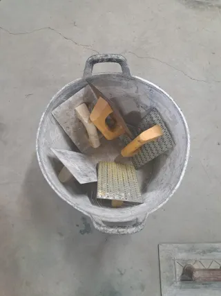 Herramientas construcción: Planas y rascador