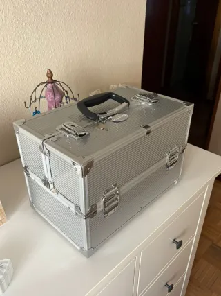 Maletín profesional maquillaje Sephora plata