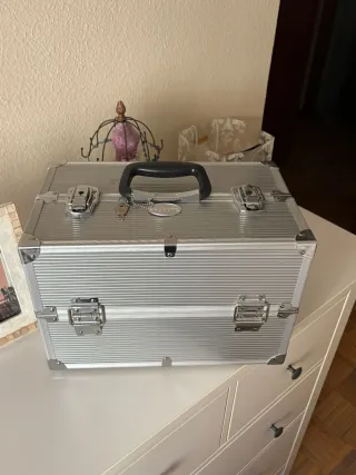 Maletín profesional maquillaje Sephora plata