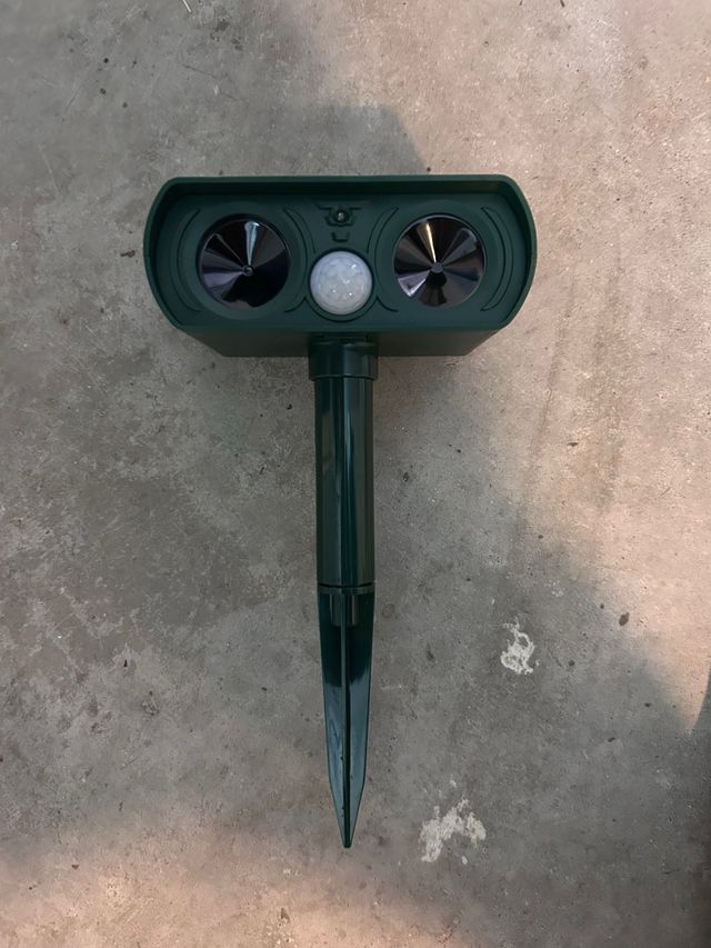 Repelente Ultrasónico Animales Jardín