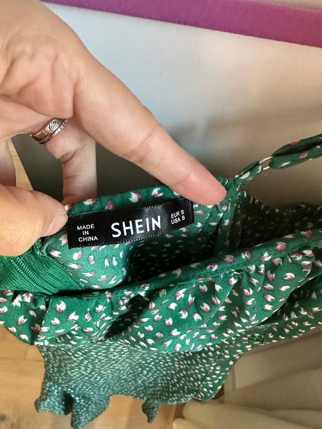 Vestido verde Shein Talla S estampado floral
