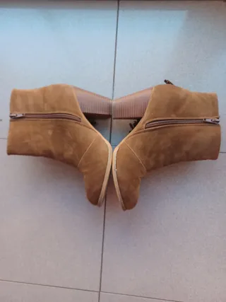 Botines de mujer color marrón