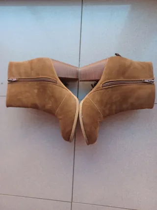 Botines de mujer color marrón